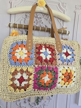 POL Granny Square Crochet Patchwork Woven Paper Lined Market Tote with Zipper